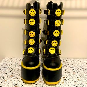 PRICE NEGOTIABLE!

YRU Dune Smiley